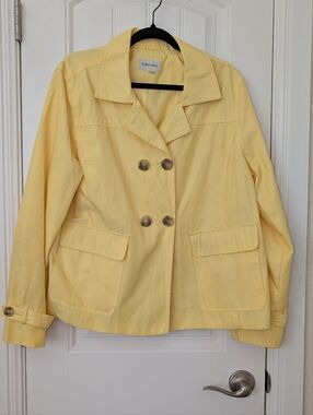 VTG St. John's Bay Cropped Yellow Trench Jacket L‎